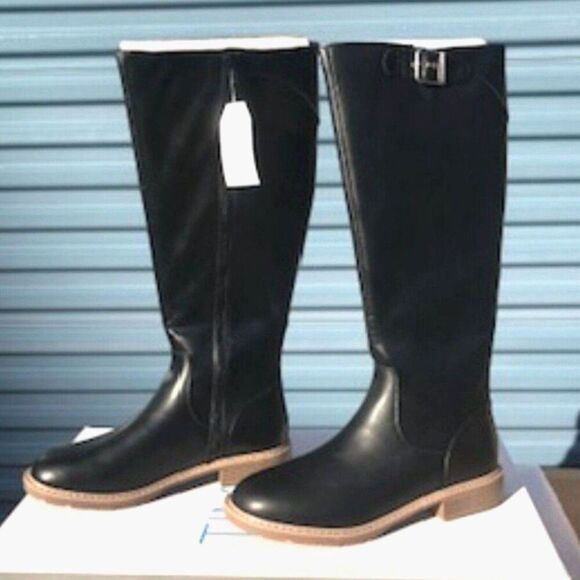 Tall Riding Boots . Size: 10 . w/ Side Zip Closure & Memory Foam . New in Box - Picture 1 of 9